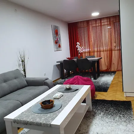 Kladusa Apartment